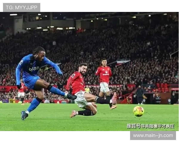 曼联边锋姆贝莫出征非洲杯，锋线人手短缺加速塞梅尼奥谈判